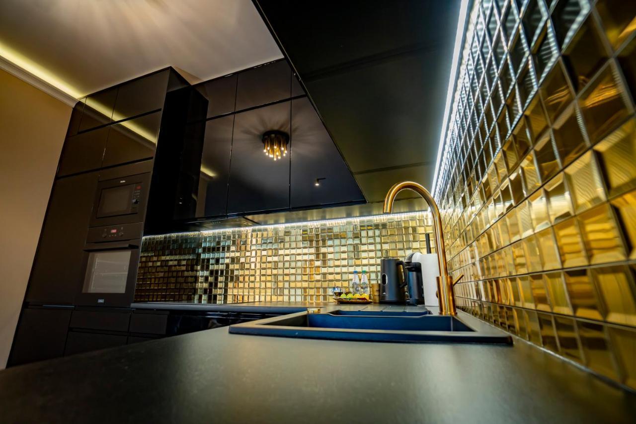 Golden Centrum Apartment *